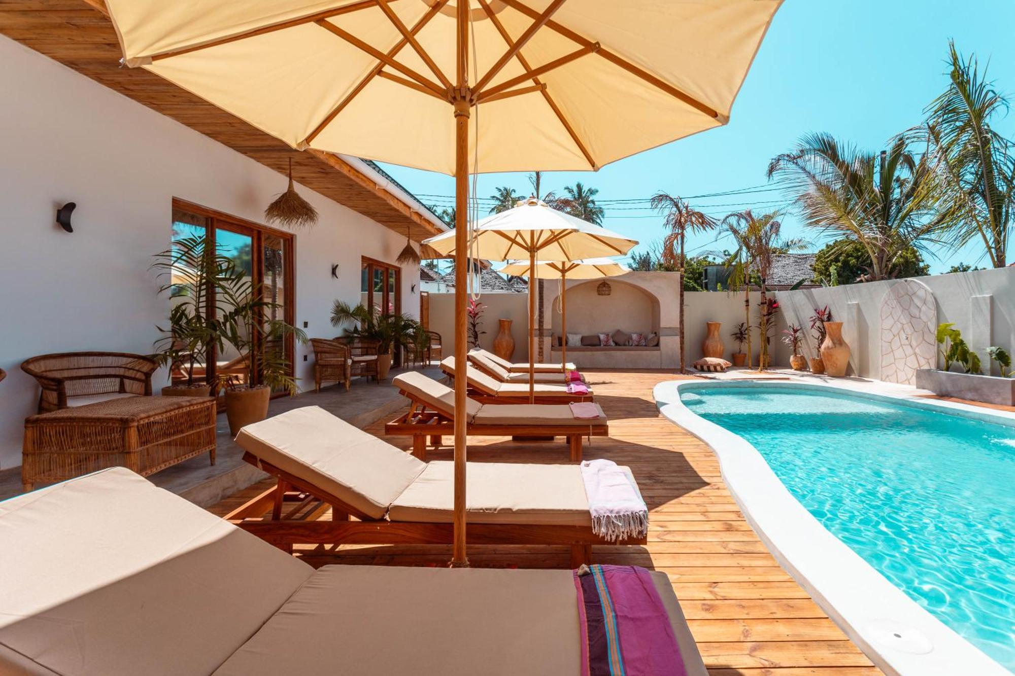 Casa Ananda Boutique Hotel Паже Екстериор снимка